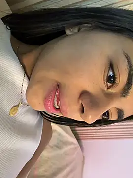 Snapshot of LilybethGray chatting on 11, 7, 2026 LilybethGray online show from 11, 7, 2026
