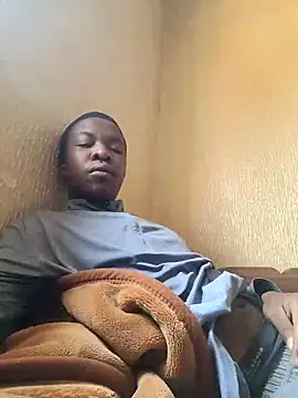 Snapshot of sweetdickboy2 chatting on 17, 9, 2025 sweetdickboy2 online show from 17, 9, 2025