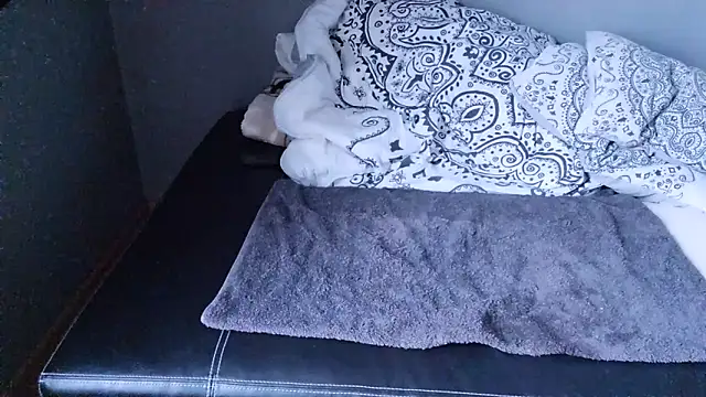 slavic boy 39 online show from 22, 12, 2025