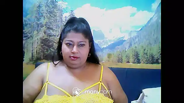 Snapshot of indianhoney694u chatting on 1, 2, 2025 indianhoney694u online show from 1, 2, 2025