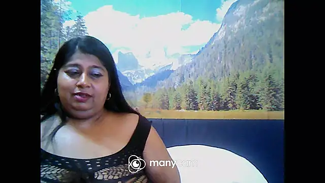Snapshot of indianhoney694u chatting on 19, 2, 2025 indianhoney694u online show from 19, 2, 2025
