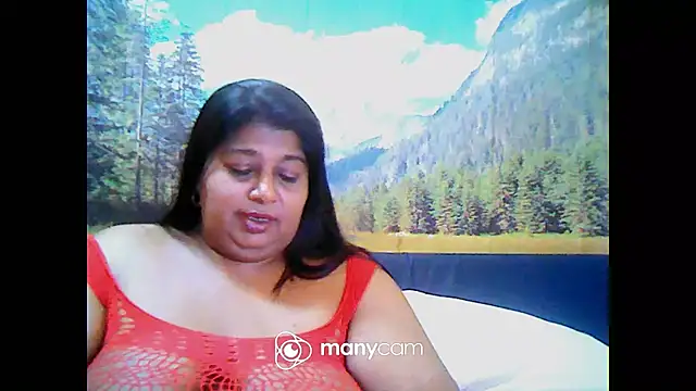 Snapshot of indianhoney694u chatting on 1, 3, 2025 indianhoney694u online show from 1, 3, 2025