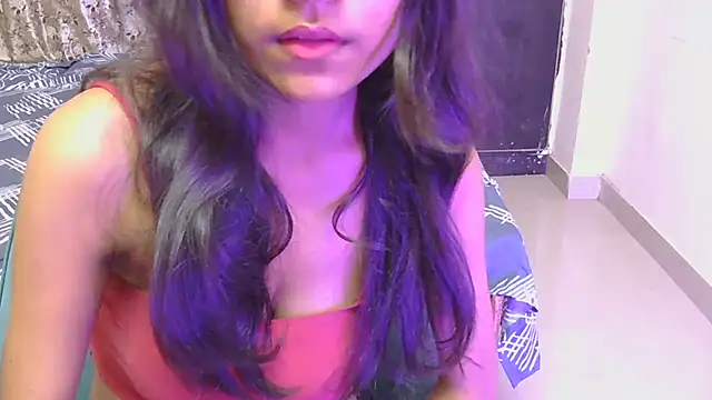 hoty-priya online show from 5, 6, 2026