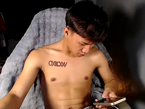 naughtyboyloy 0 online show from 8, 4, 2026