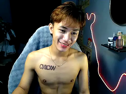 Snapshot of naughtyboyloy_0 chatting on 21, 7, 2026 naughtyboyloy 0 online show from 21, 7, 2026