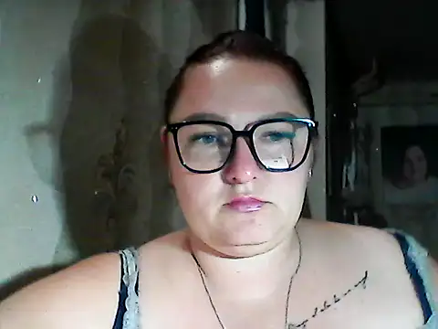 Snapshot of AngelQSky chatting on 30, 9, 2025 AngelQSky online show from 30, 9, 2025