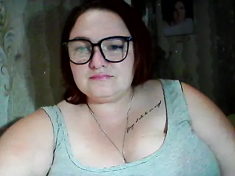 Snapshot of AngelQSky chatting on 27, 10, 2025 AngelQSky online show from 27, 10, 2025