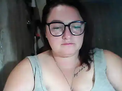 Snapshot of AngelQSky chatting on 31, 10, 2025 AngelQSky online show from 31, 10, 2025