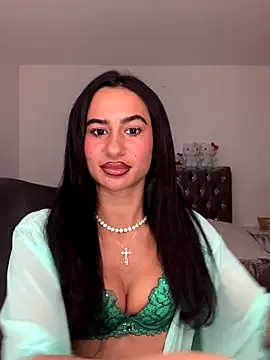 itsyourgirltee online show from 30, 10, 2025