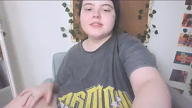 brattyprincessemma online show from 12, 9, 2025