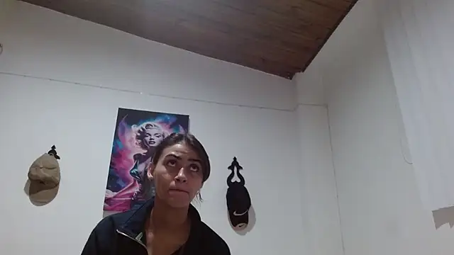 Crystal Star  online show from 17, 4, 2026