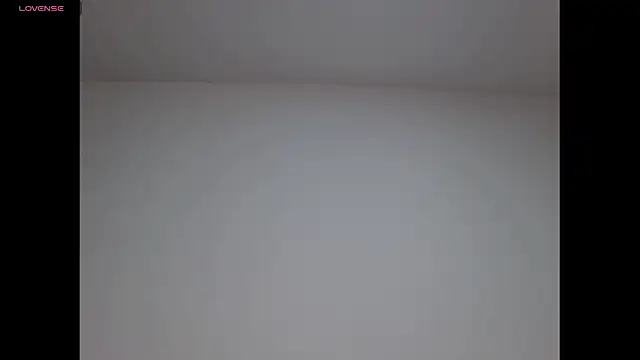 Gia Lee online show from 6, 11, 2025