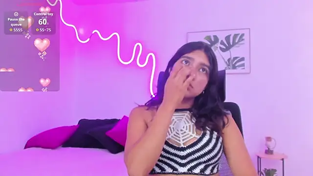 Cherrydollxx online show from 6, 10, 2025