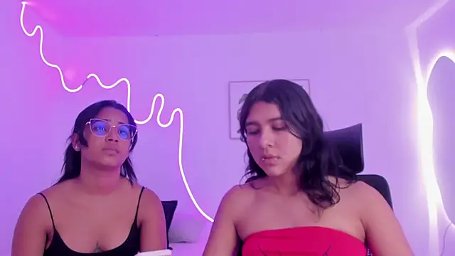 Cherrydollxx online show from 10, 10, 2025