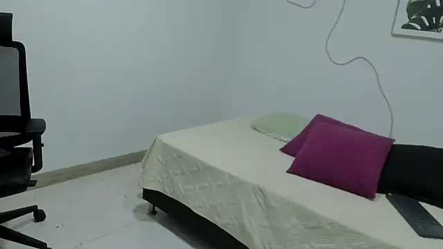 Cherrydollxx online show from 11, 11, 2025