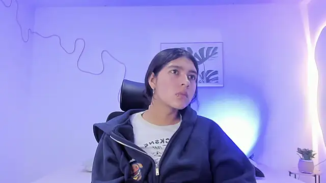 Cherrydollxx online show from 12, 11, 2025