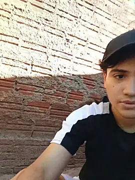 novinho safado   online show from 4, 4, 2026