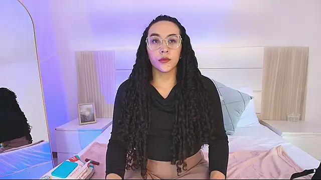 alehia cute online show from 7, 2, 2026