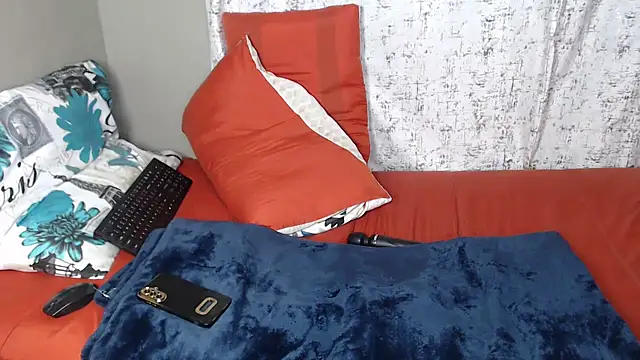 Lunalee online show from 12, 1, 2026