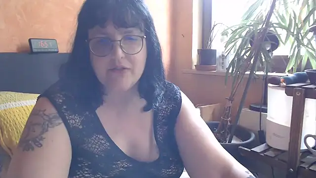 Snapshot of ladyfrombonn chatting on 19, 7, 2026 ladyfrombonn online show from 19, 7, 2026