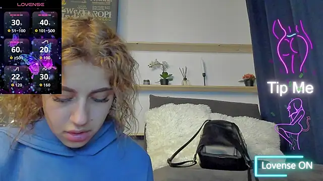 MaddieRay online show from 24, 9, 2025