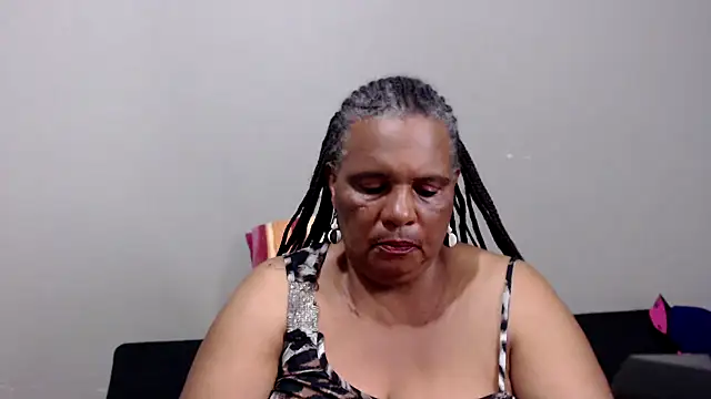 Snapshot of GrandBustyMelon chatting on 27, 3, 2026 GrandBustyMelon online show from 27, 3, 2026