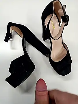 piciupiciu94 online show from 9, 2, 2026