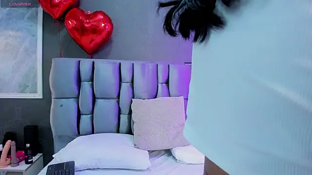 Snapshot of Aria_Joness_ chatting on 12, 2, 2026 Aria Joness online show from 12, 2, 2026