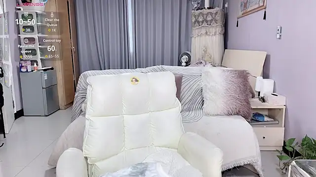 Y2Luvk online show from 14, 10, 2025