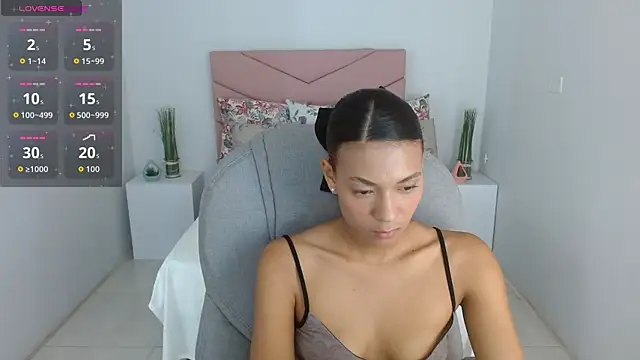 SarayVega  online show from 30, 9, 2025