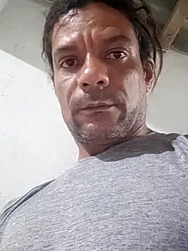 PAROQUI online show from 2, 7, 2026