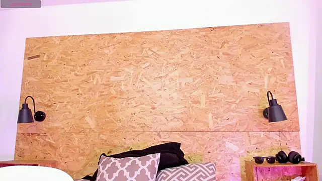 santiblack7 online show from 21, 10, 2025