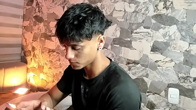 ZYZZ1312 online show from 11, 3, 2026