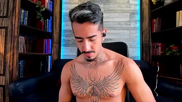 Snapshot of Donovan_Desmond chatting on 2, 12, 2025 Donovan Desmond online show from 2, 12, 2025