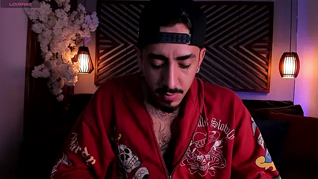 Donovan Desmond online show from 12, 3, 2026