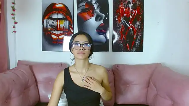 Miahotcs1 online show from 11, 4, 2026