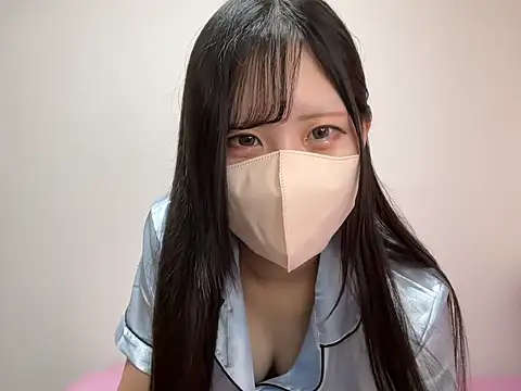 noa uxu online show from 13, 10, 2025