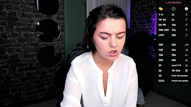 moodberry online show from 17, 10, 2025