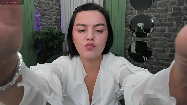 moodberry online show from 22, 10, 2025