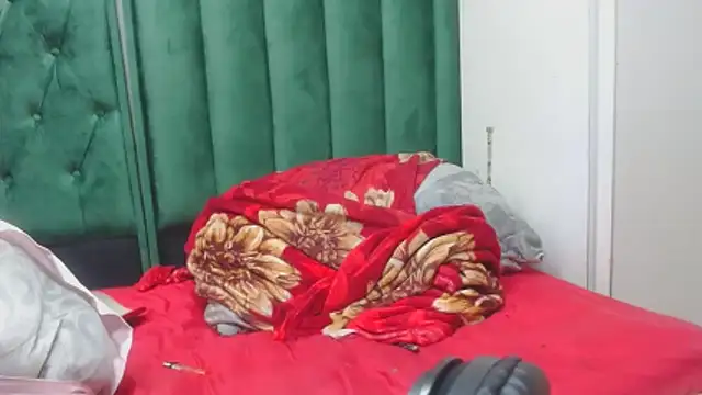 BUNNYCHOWX28 online show from 21, 2, 2026