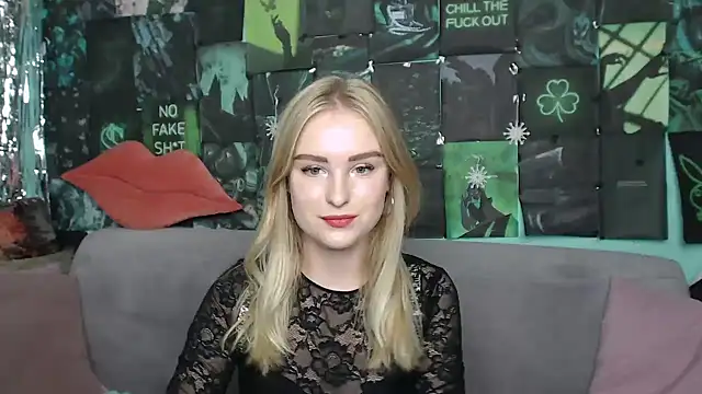 Snapshot of SofySofty chatting on 9, 9, 2025 SofySofty online show from 9, 9, 2025