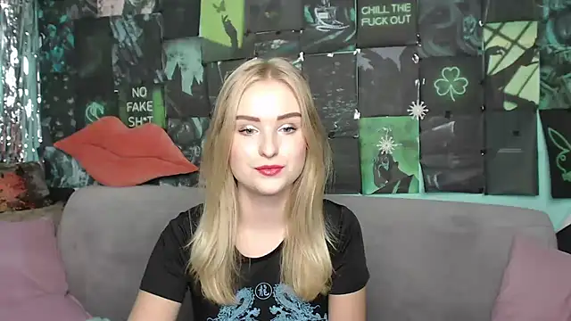 Snapshot of SofySofty chatting on 11, 9, 2025 SofySofty online show from 11, 9, 2025