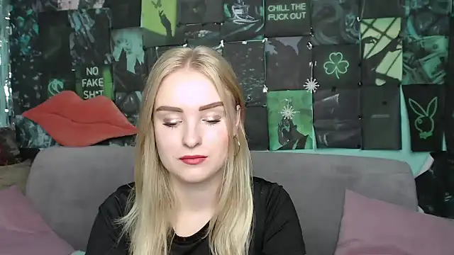 Snapshot of SofySofty chatting on 13, 9, 2025 SofySofty online show from 13, 9, 2025