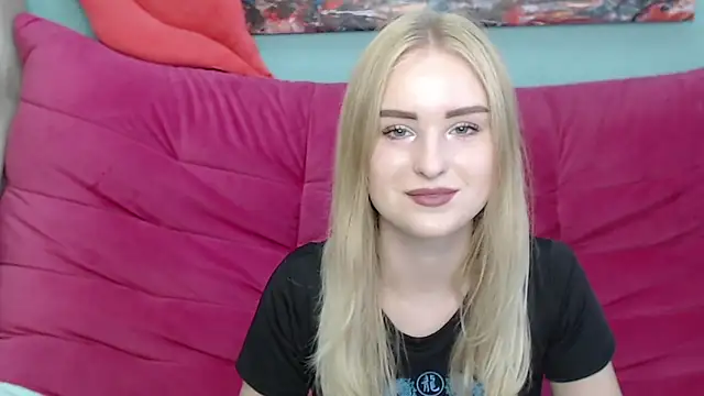 Snapshot of SofySofty chatting on 21, 9, 2025 SofySofty online show from 21, 9, 2025