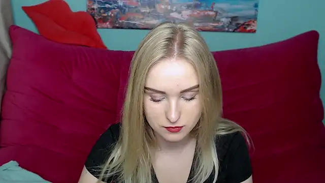 Snapshot of SofySofty chatting on 9, 10, 2025 SofySofty online show from 9, 10, 2025