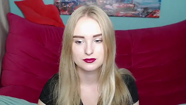 Snapshot of SofySofty chatting on 18, 10, 2025 SofySofty online show from 18, 10, 2025