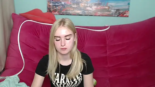 Snapshot of SofySofty chatting on 23, 10, 2025 SofySofty online show from 23, 10, 2025