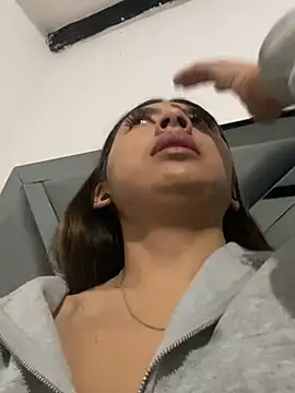 Sara-cooper2 online show from 7, 2, 2026