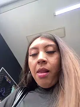 Sara-cooper2 online show from 19, 3, 2026