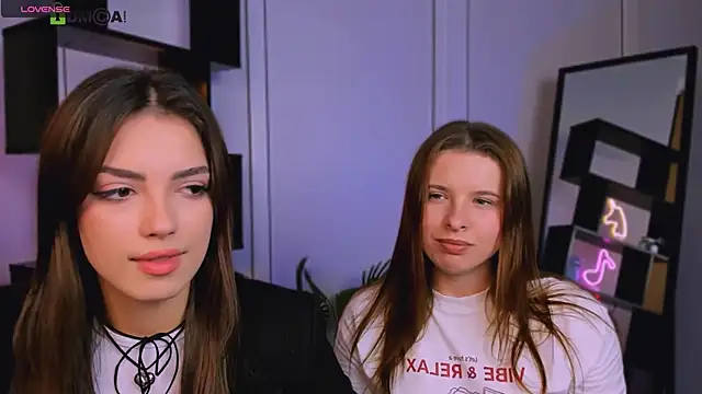 rose style online show from 29, 9, 2025